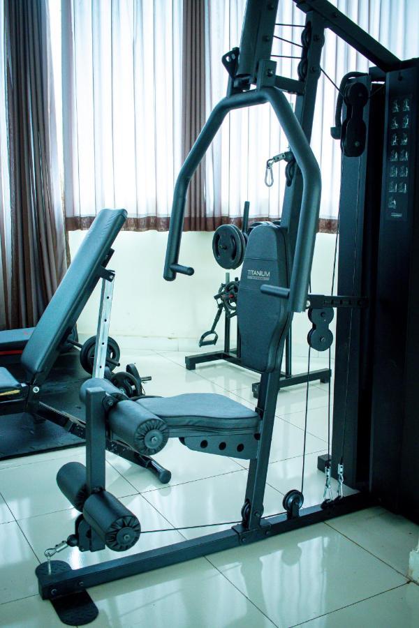 Hotel H2 Congonhas Exterior photo Leg press machine